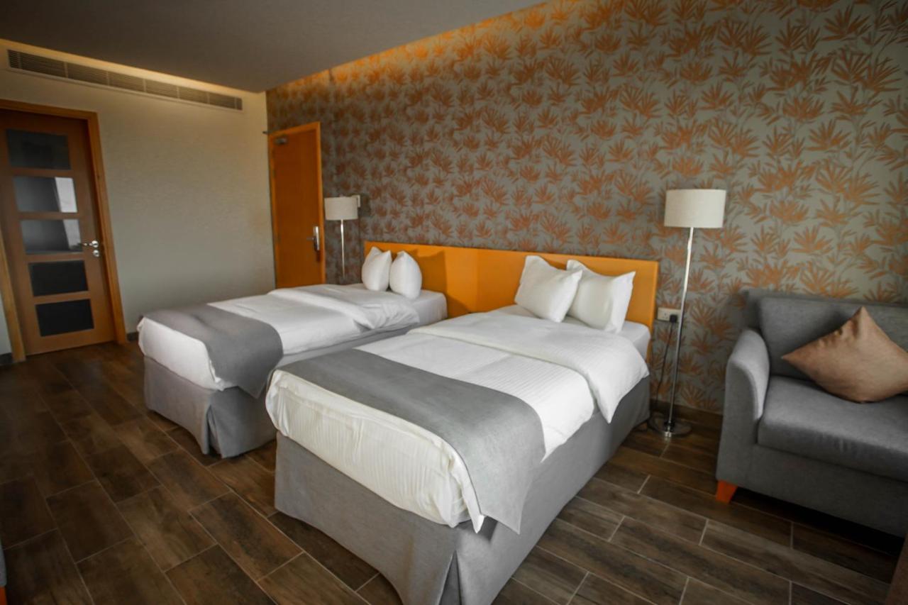 Al Khawd Sama Muscat Hotel מראה חיצוני תמונה